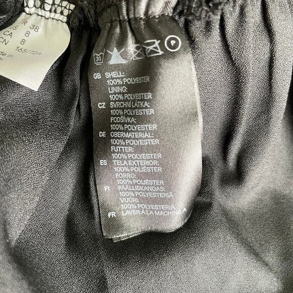 H&M Black with White Polka Dots Pleated Mini Skirt - Picture 6 of 6